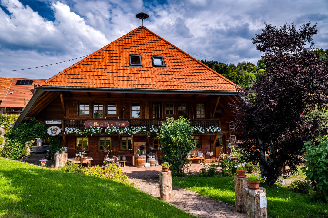 Außenansicht Gästehaus Holzer Kreuz