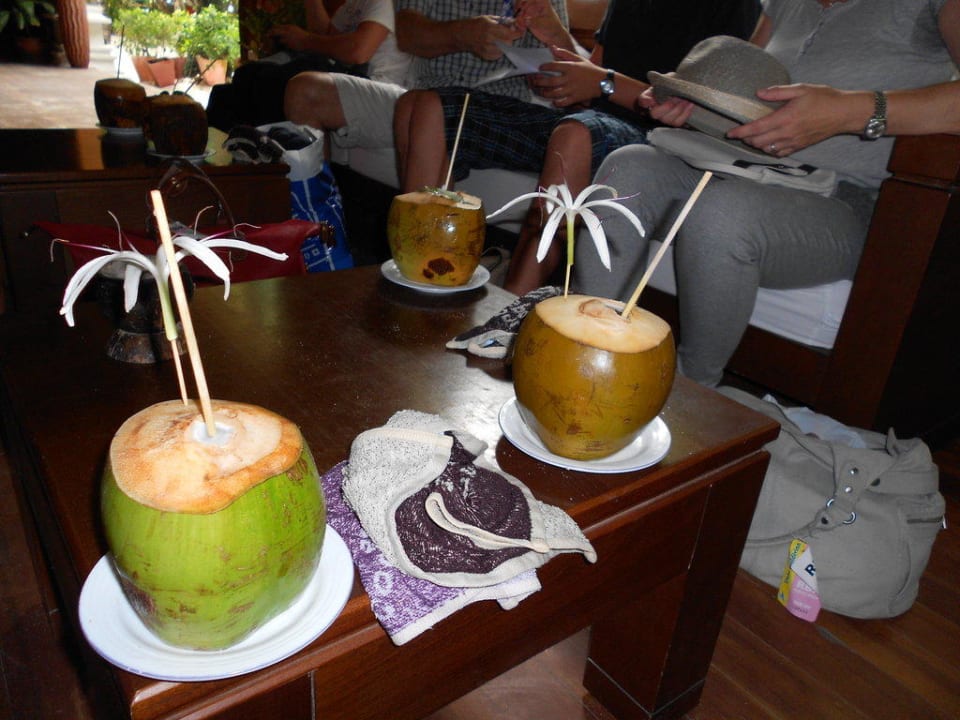 Willkommensdrink NH Collection Maldives Reethi Resort