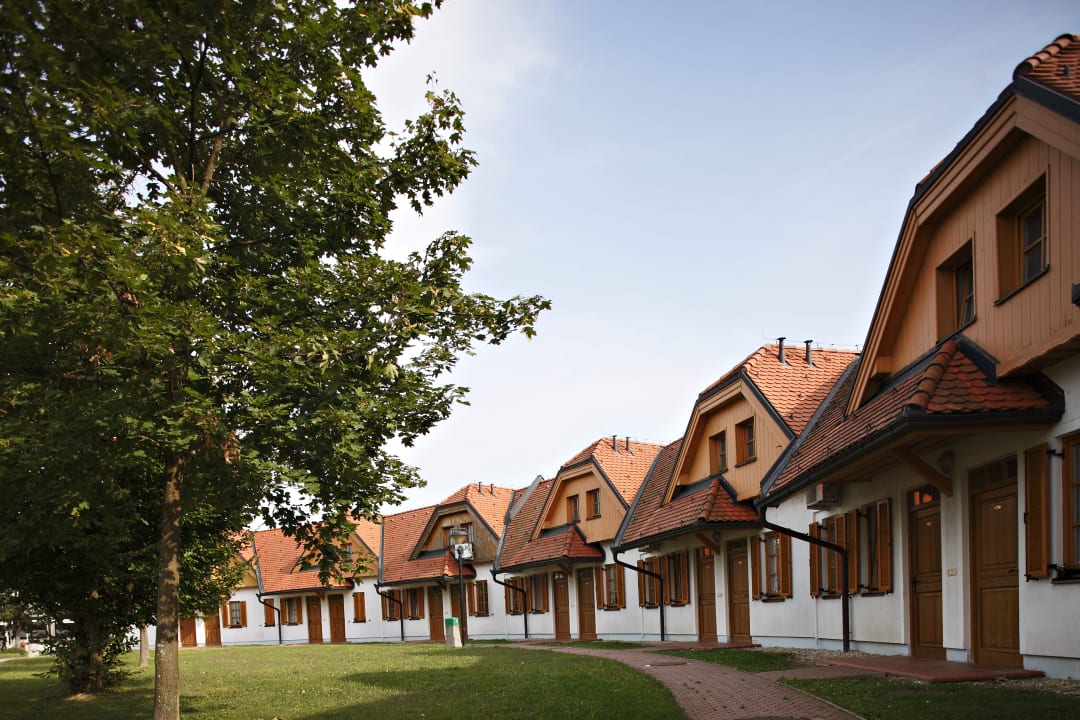 Außenansicht Terme 3000 - Moravske Toplice - Appartements Prekmurska Vas