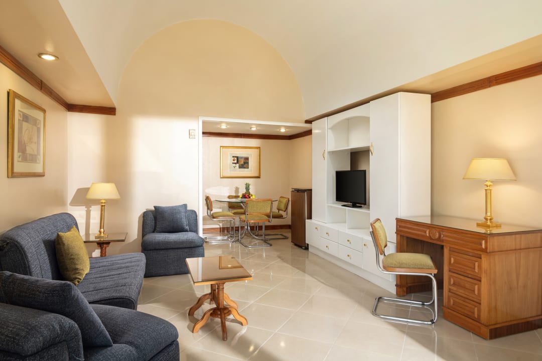 Zimmer JAZ Pyramids Resort