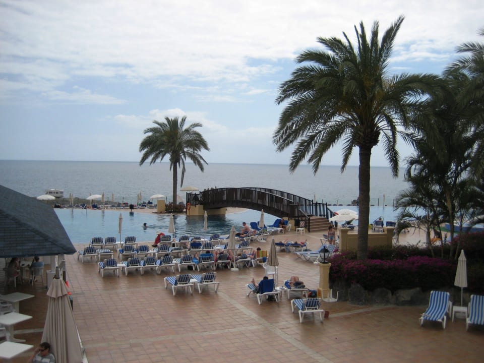 Infinity-Pool Bahia Principe Sunlight Costa Adeje