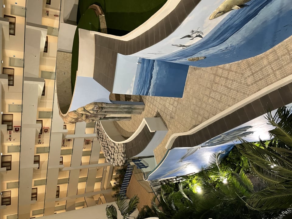 Gartenanlage HOVIMA La Pinta Beachfront Family Hotel