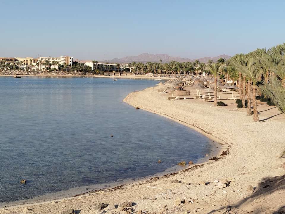 Strand Brayka Bay Resort