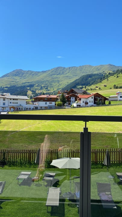 Ausblick alpina&more APARTMENTS | ZIMMER