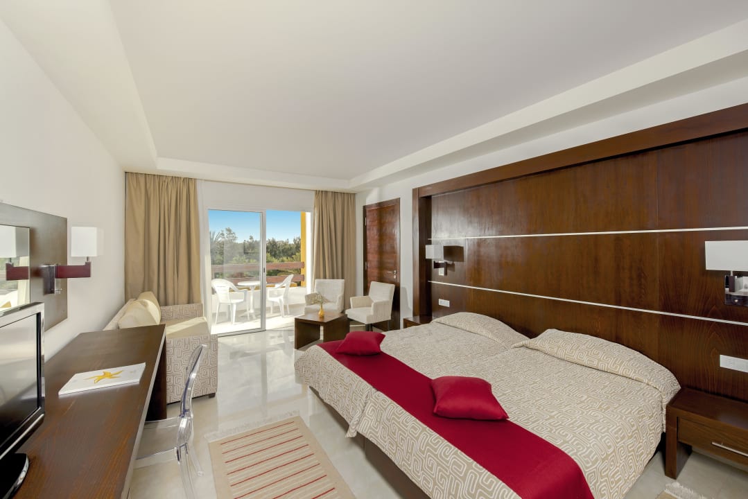 Suite Hotel Chich Khan