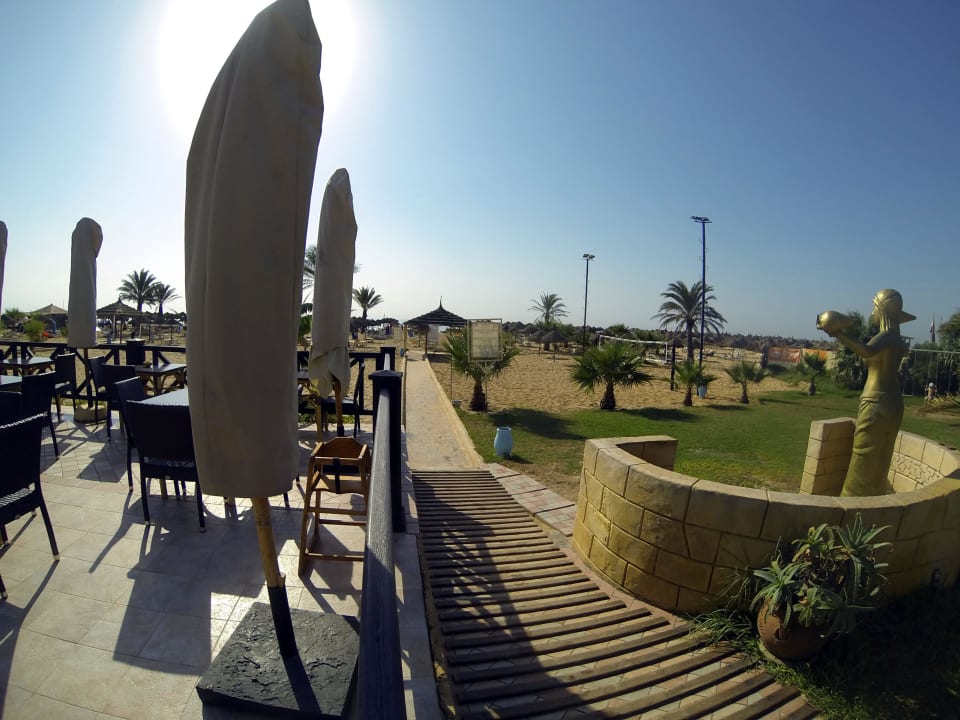 Blick zum Strand Hotel Paradis Palace