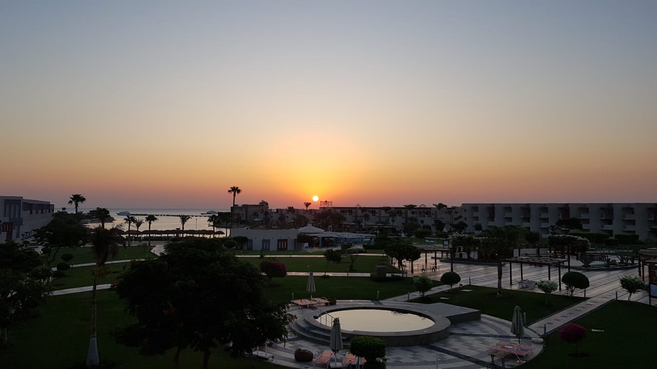 Ausblick SUNRISE Crystal Bay - TUI BLUE