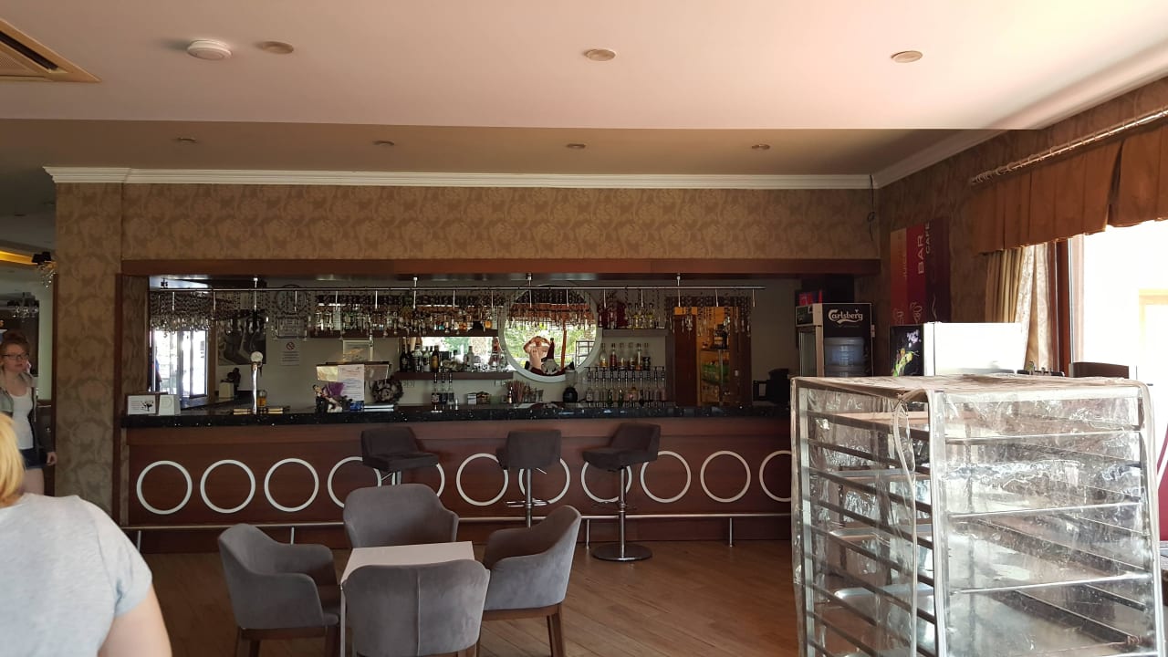 Lobby Hane Family Resort