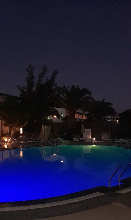 Pool Hotel THB Tropical Island