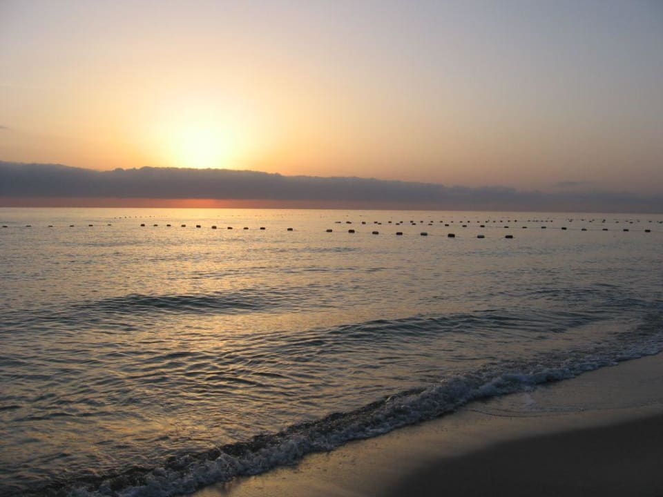 Wschód słońca na plaży/sunrise on the beach Hotel El Mouradi Port El Kantaoui
