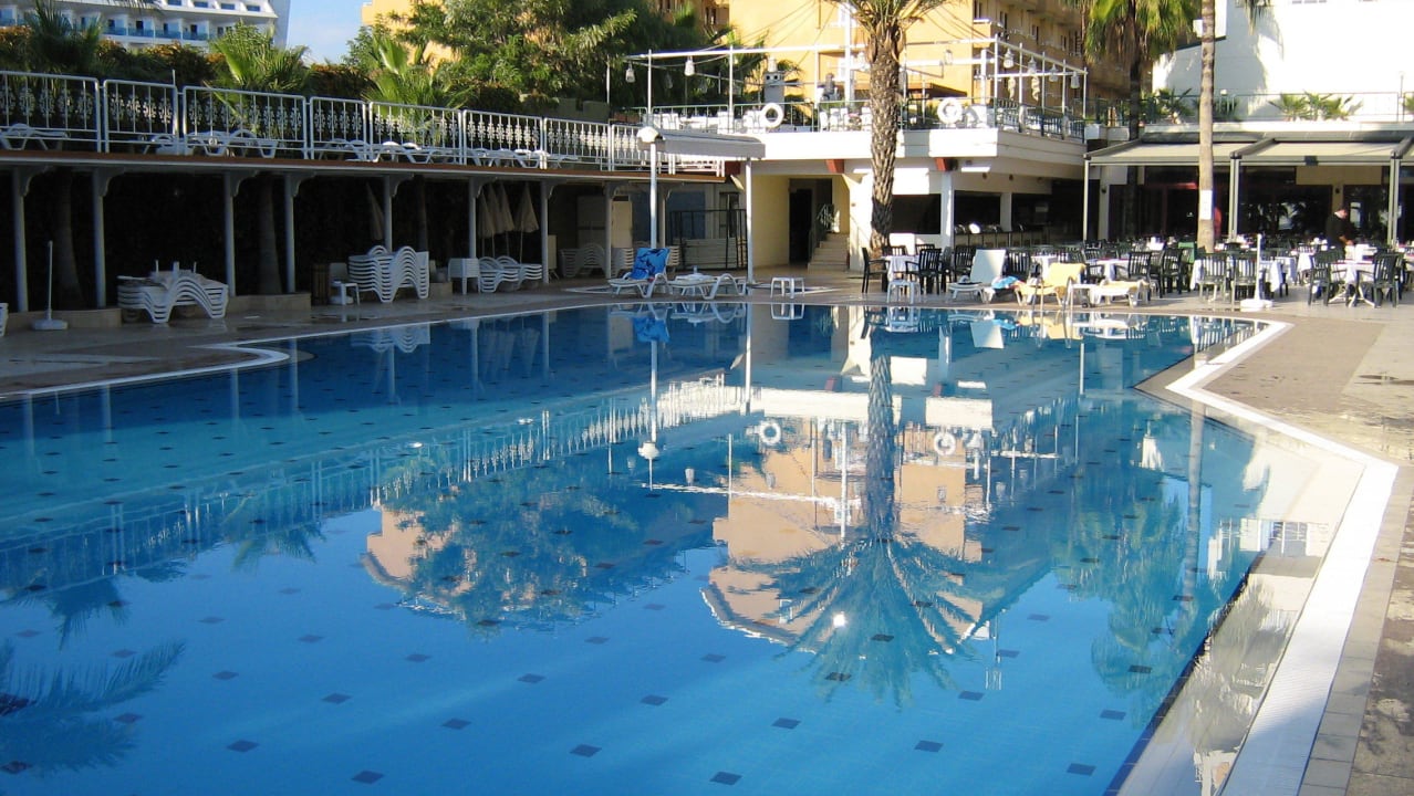 Hauptpool Hotel Galeri Resort