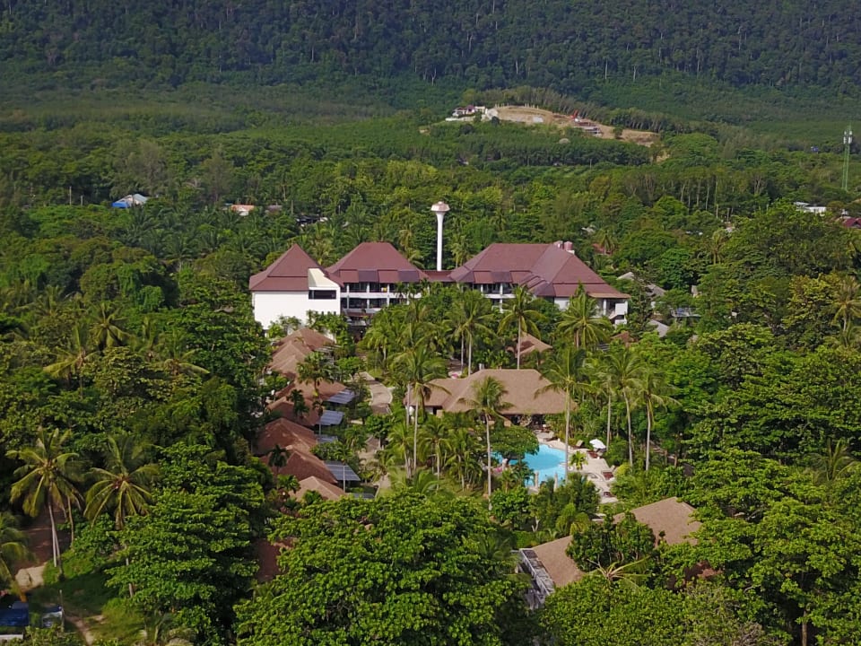 Außenansicht Hotel Lanta Sand Resort & Spa