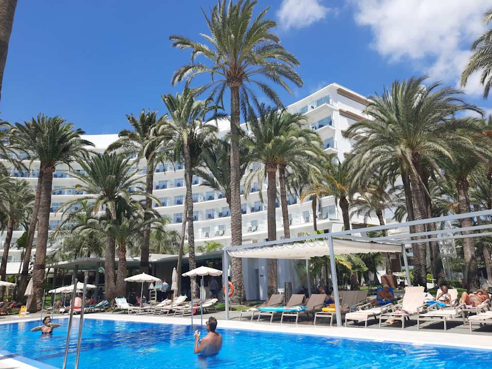 Pool Hotel Riu Palace Palmeras