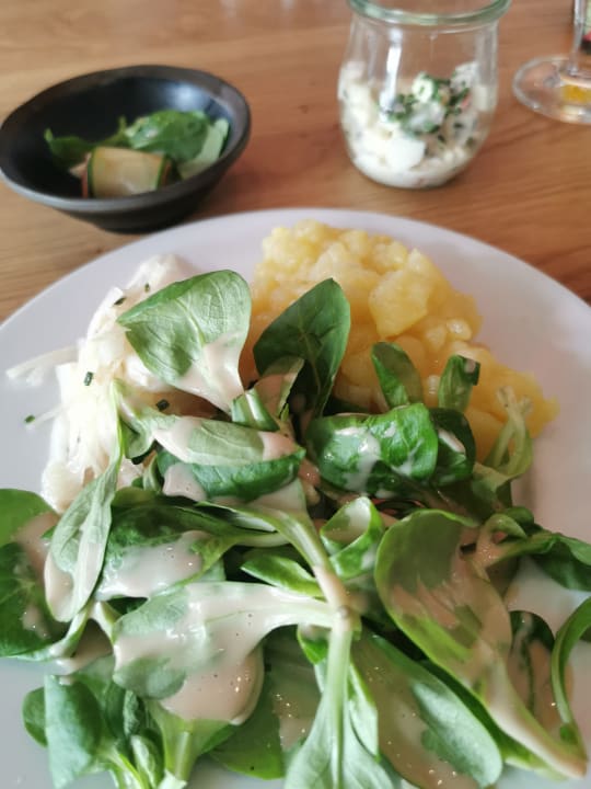 Gastro Mawell Resort