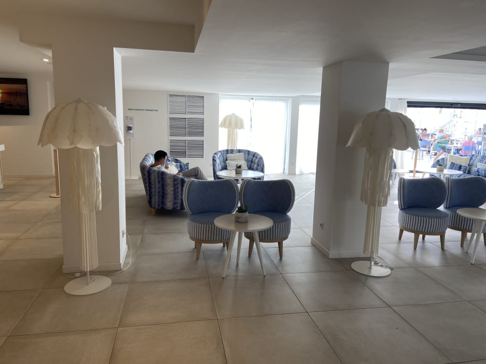 Lobby Iberostar Waves Bahia de Palma
