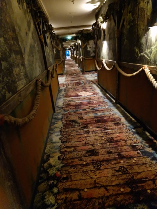 Sonstiges Heide Park Abenteuerhotel