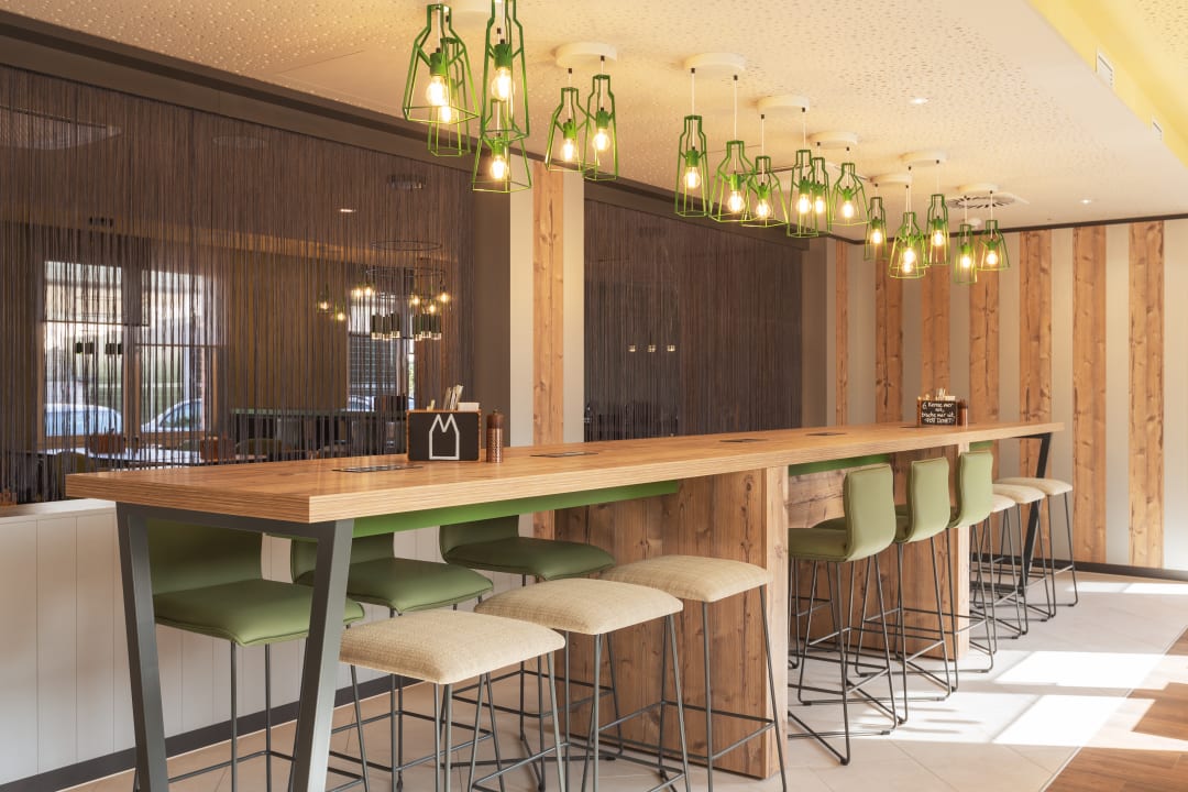 Gastro Holiday Inn - the niu, Mill Cologne Mülheim