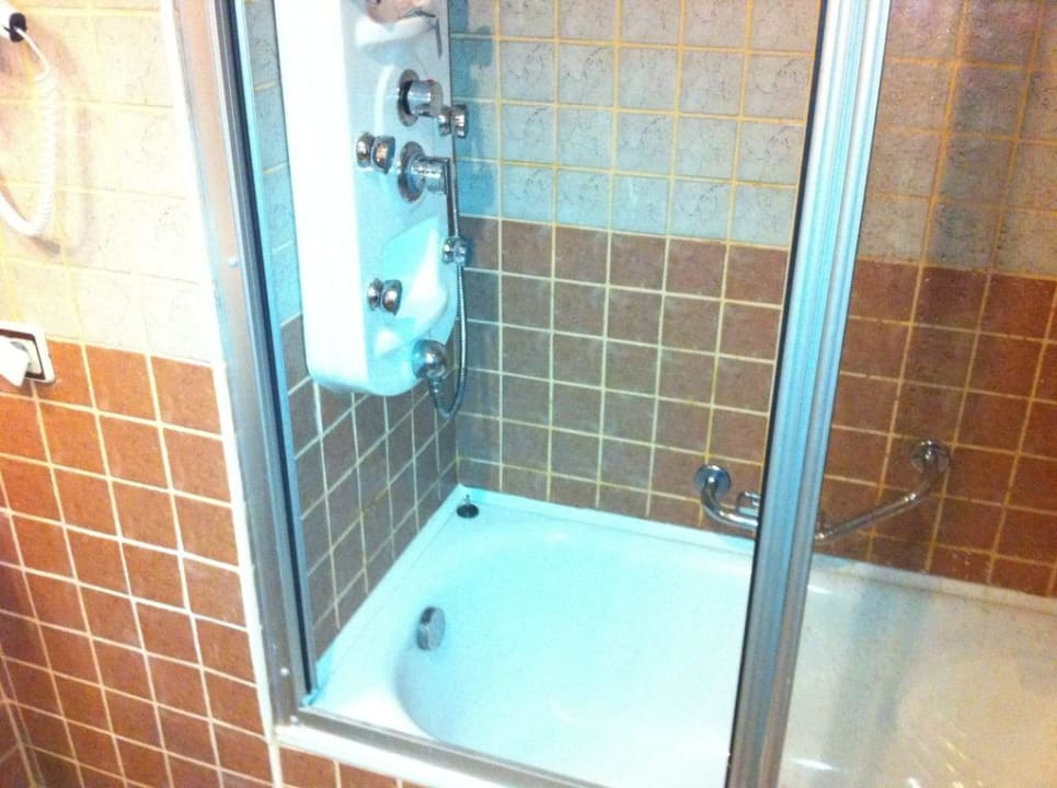 Bad Hotel Turan Prince