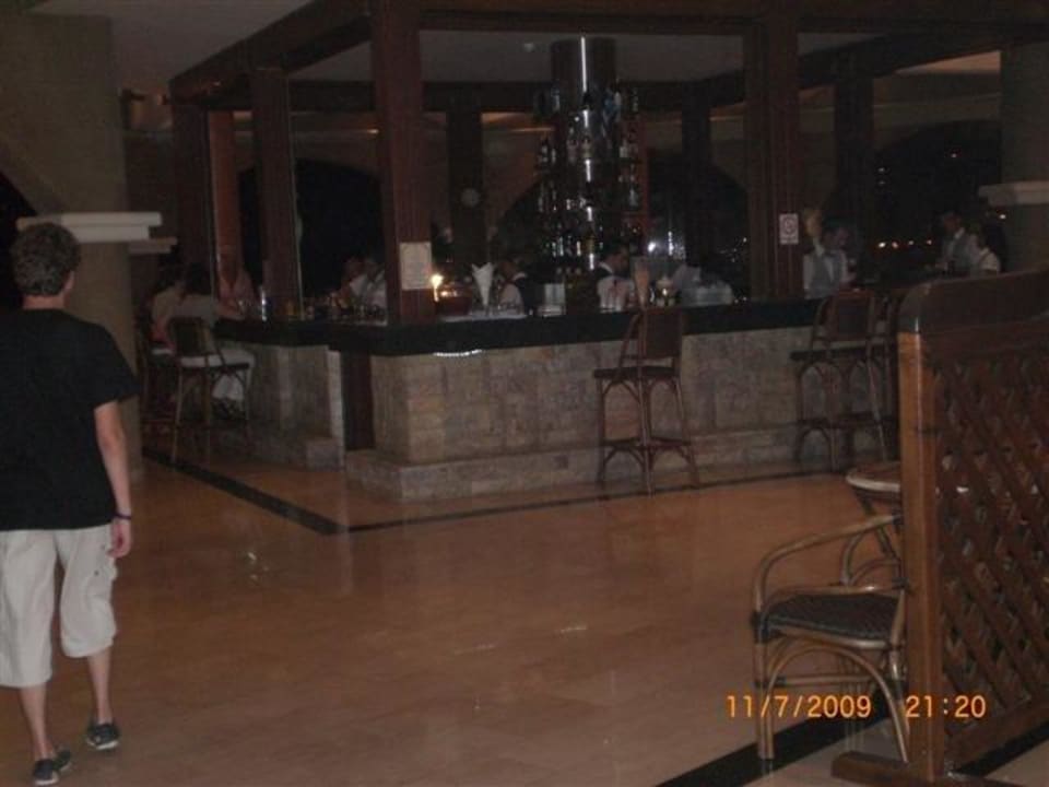 Helios Mainbar im Restaurant Athena Hotel Kalithea Horizon Royal