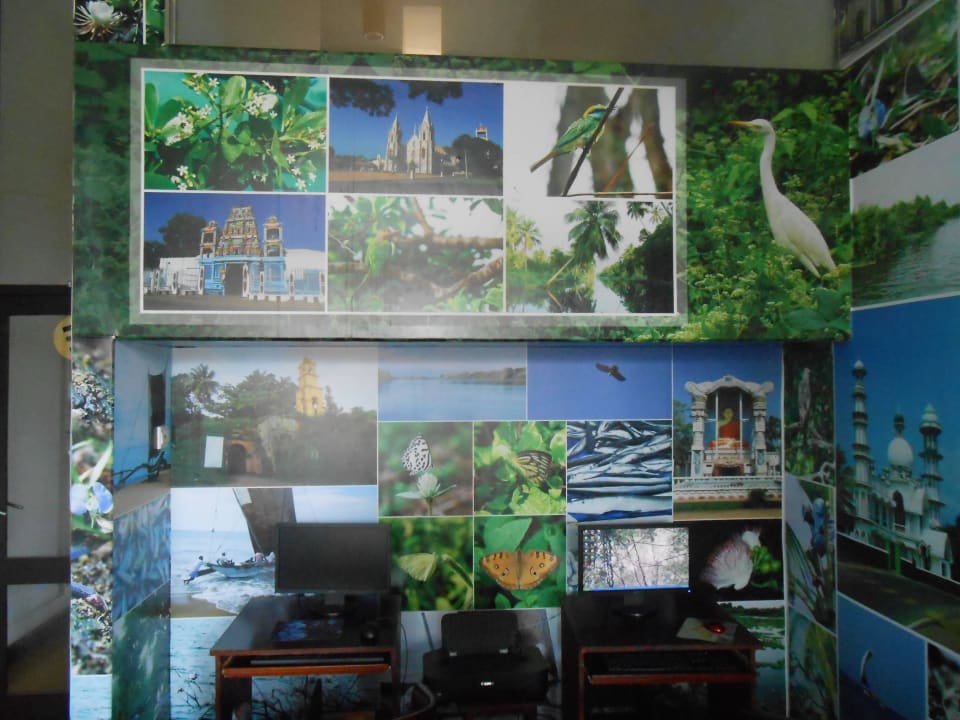 Im Informationsbüro.  Hotel Jetwing Beach