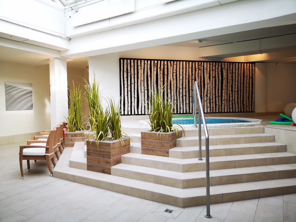 Pool Strandhotel Weissenhäuser Strand