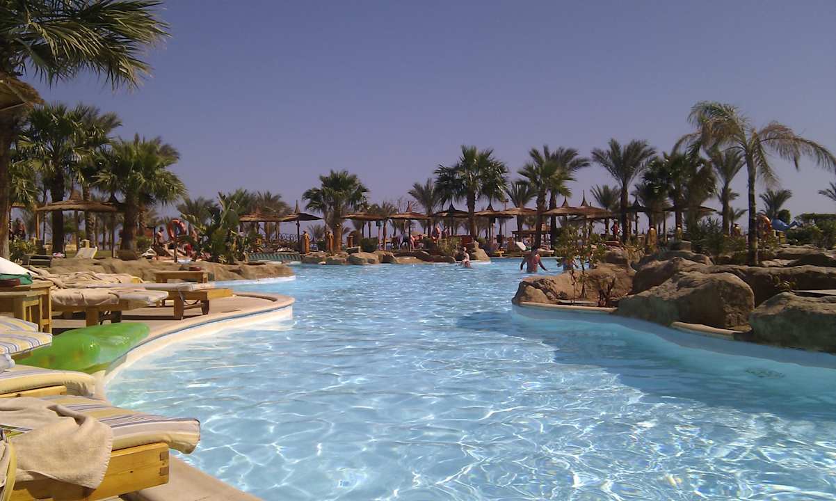 Sauberer Pool Pickalbatros Palace Resort