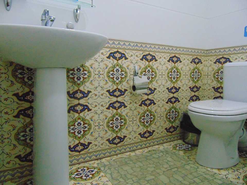 Zimmer Madrasah Polvon-Qori Boutique