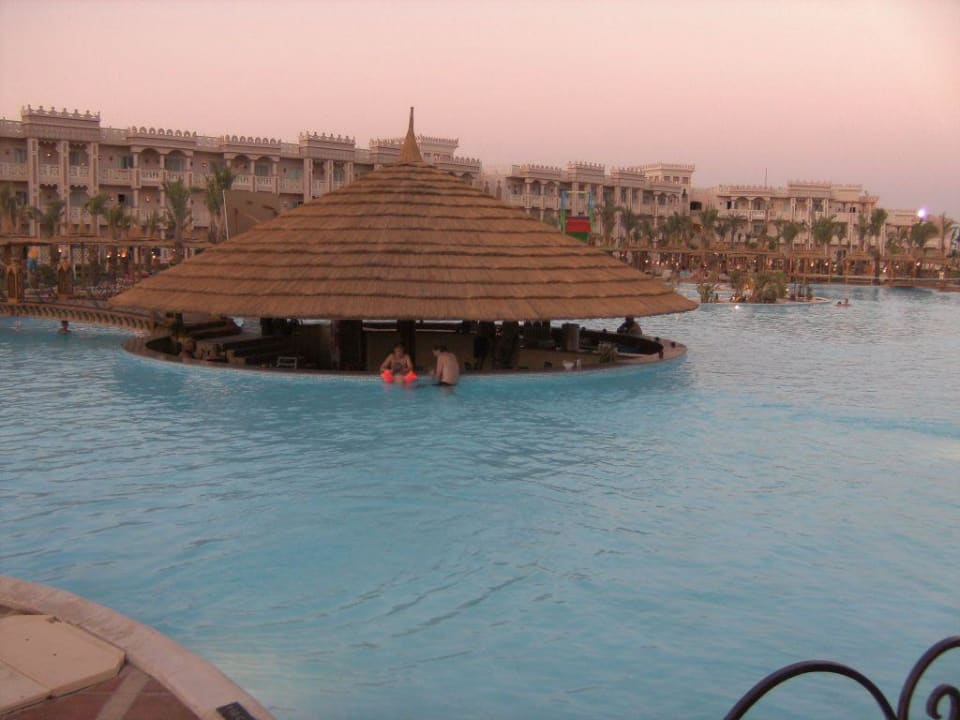 Poolbar Pickalbatros Palace Resort