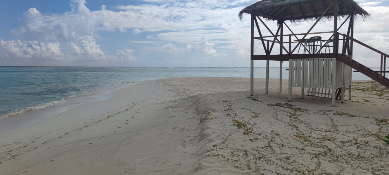 Strand Cinnamon Velifushi Maldives - Free One-Way Speedboat and 02 Kids Under 12 Stay & Dine Free
