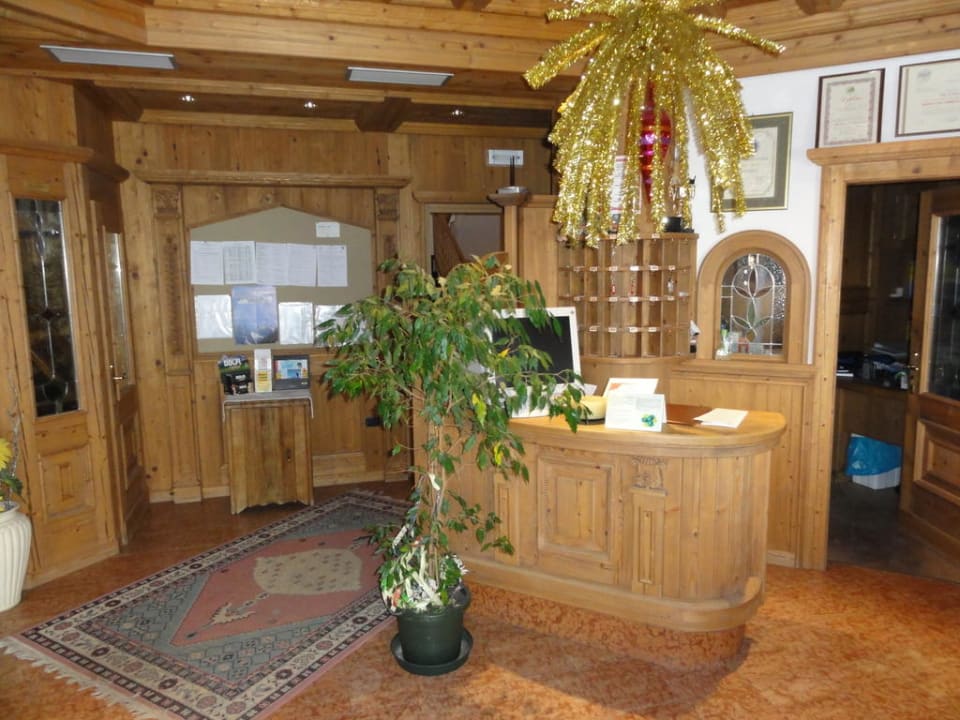 Receptie Hotel Maria Flora