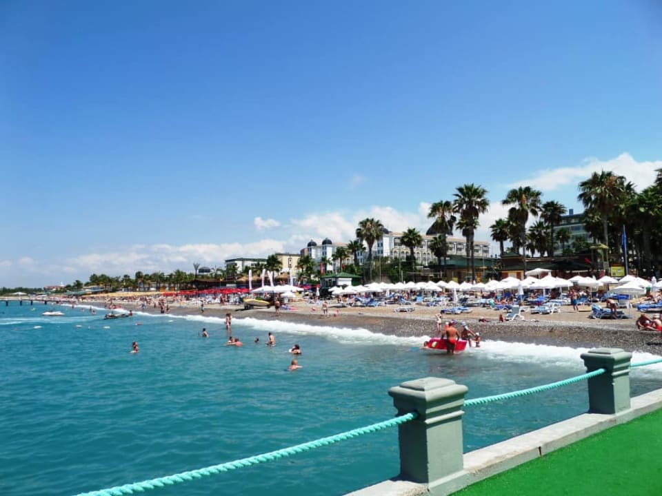 Plaza Hotel Meryan