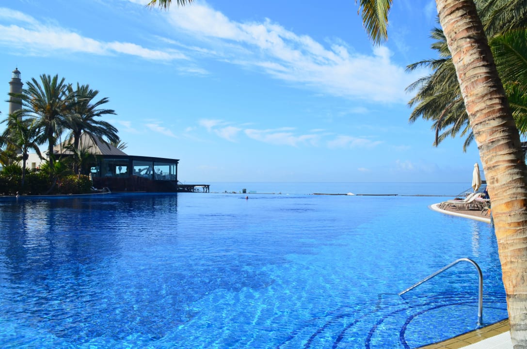 Infinity-Pool Lago Lopesan Costa Meloneras, Resort & Spa