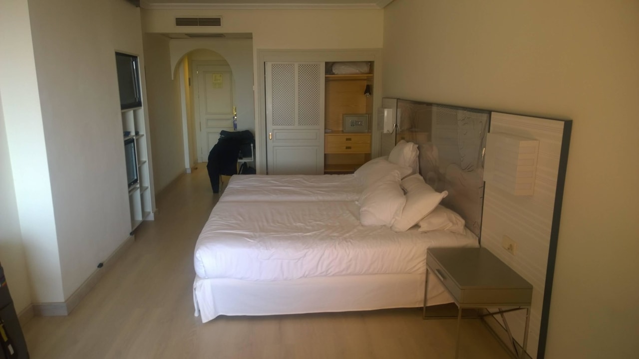 Doppelzimmer mit seitl. Meerblick (Zi. 504) H10 Costa Adeje Palace