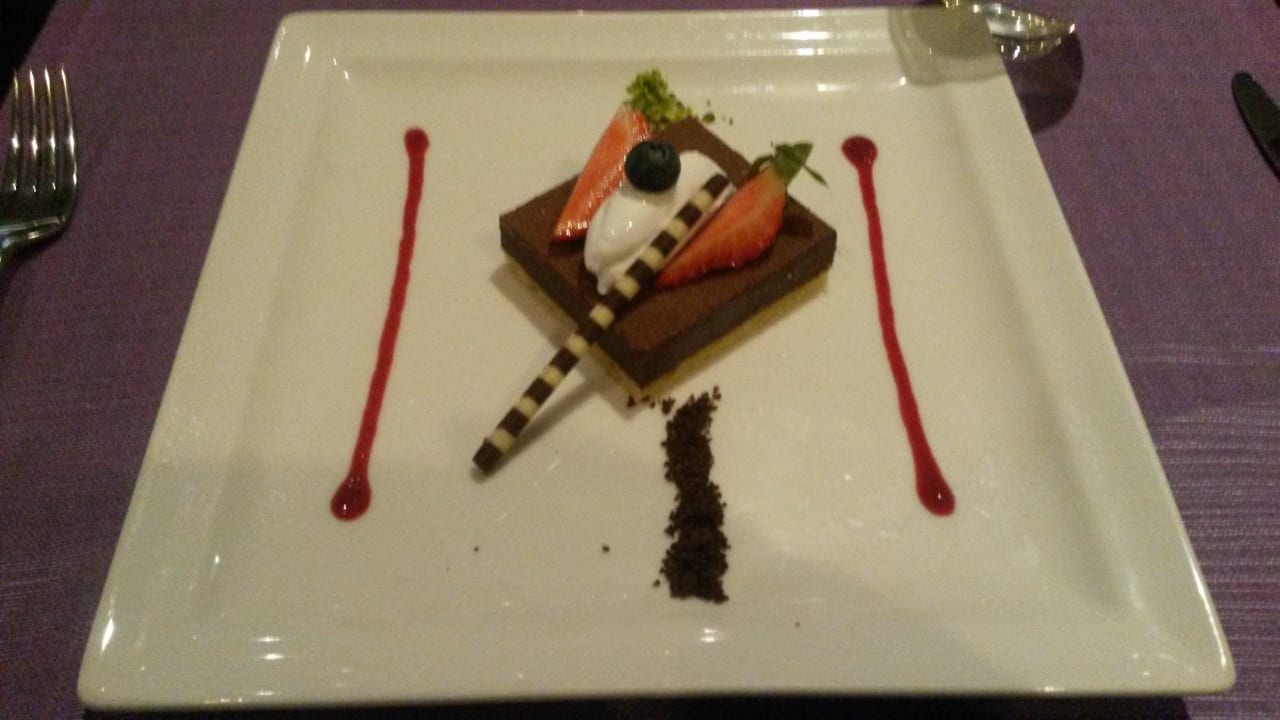Chocolate Nachspeise The Canvas Hotel Dubai MGallery By Sofitel
