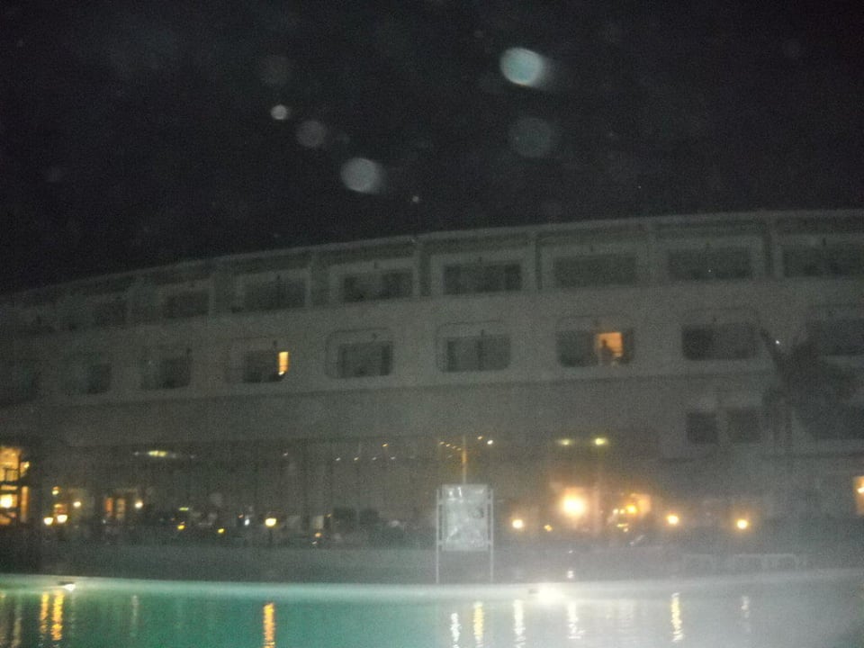 Titanic nocą Titanic Resort & Aqua Park