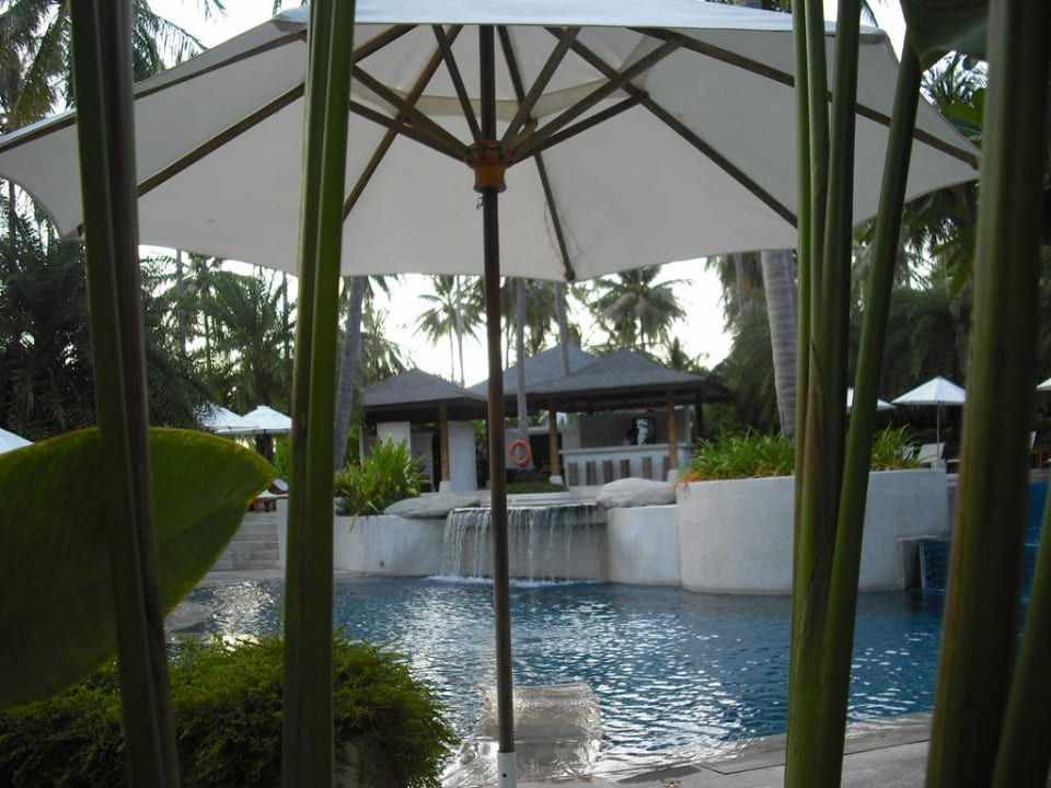 Hinterer Pool Hotel The Racha