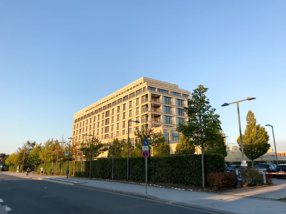 Außenansicht ATLANTIC Hotel Wilhelmshaven