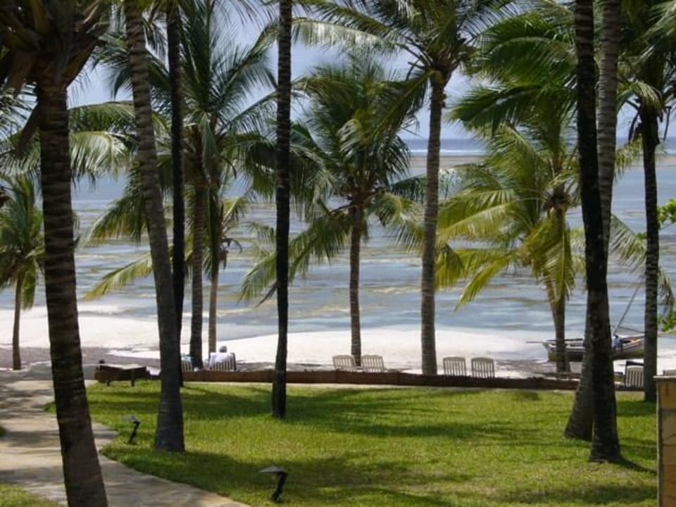Blick zum Strand PrideInn Flamingo Beach Resort & Spa