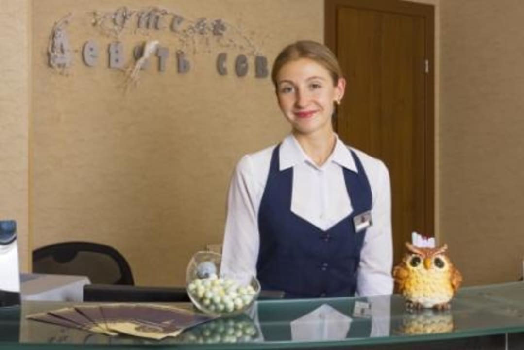 Лобби 9 Owls Hotel