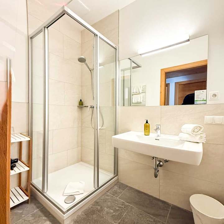 Zimmer Familien- & Wanderhotel Erika