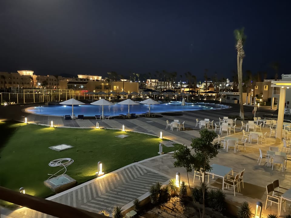 Außenansicht Beach Albatros Resort