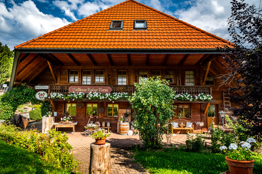 Außenansicht Gästehaus Holzer Kreuz