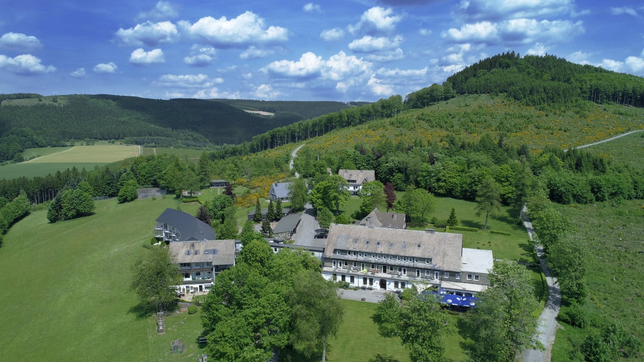 Außenansicht Berghotel Hoher Knochen
