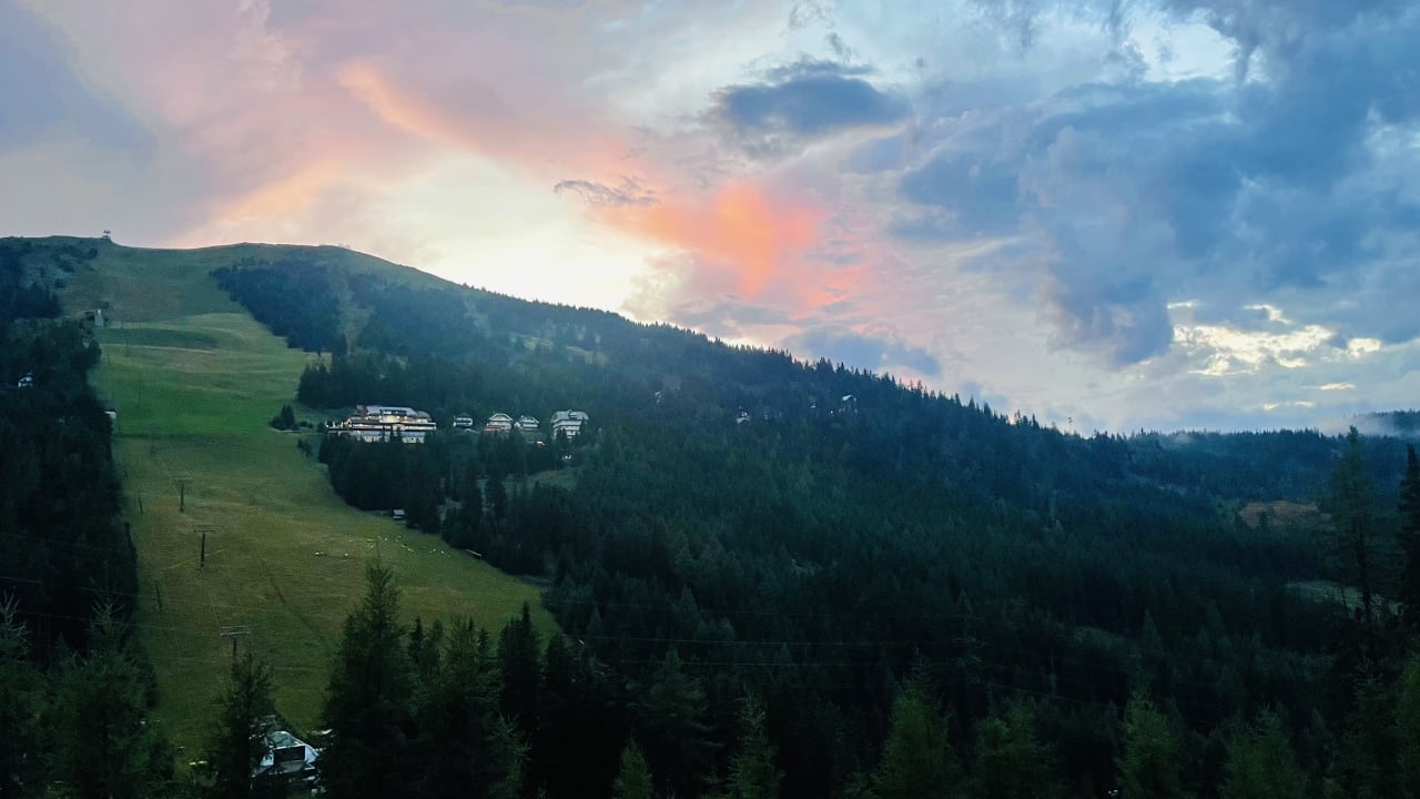 Ausblick Das Alpenhaus.Katschberg.1640
