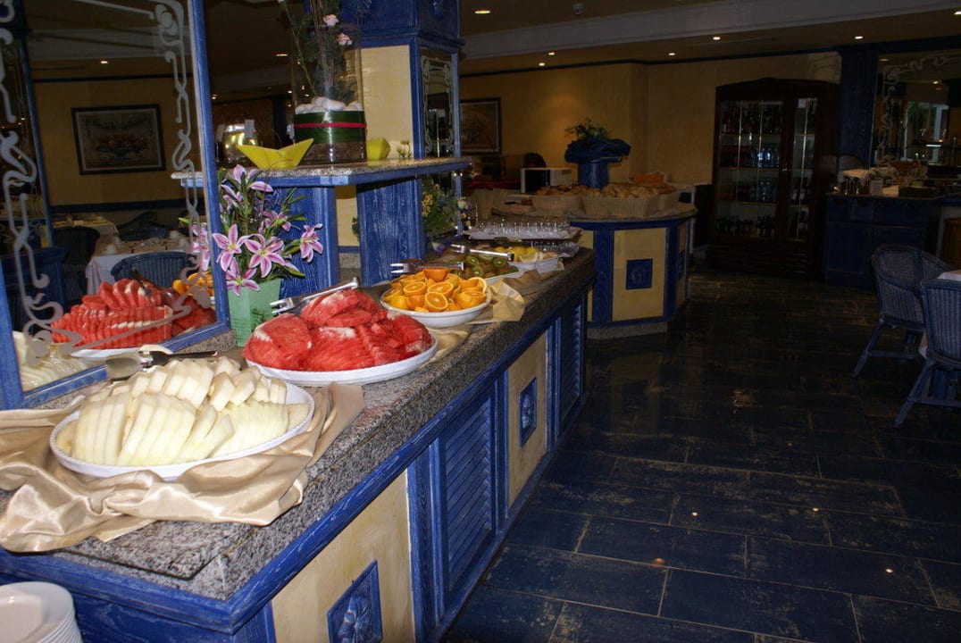 Morgen Büffet Grupotel Los Príncipes Apartments & Spa