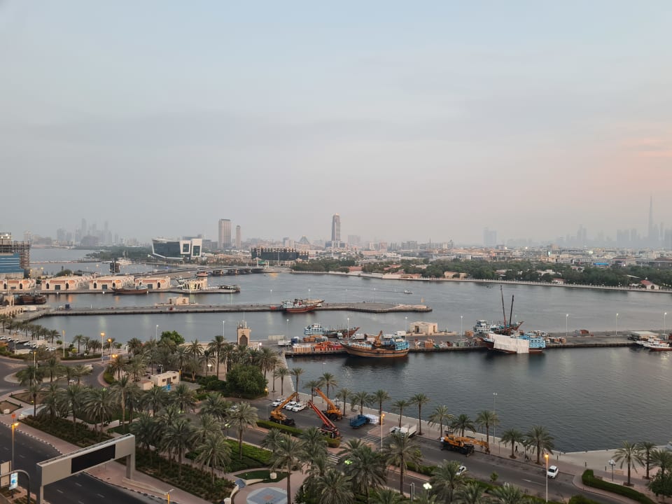 Ausblick Al Bandar Rotana - Creek