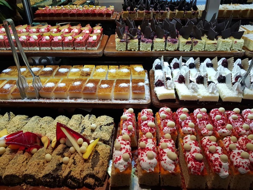 Gastro Well Palace Side