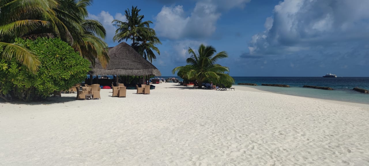 Strand Kuramathi Maldives
