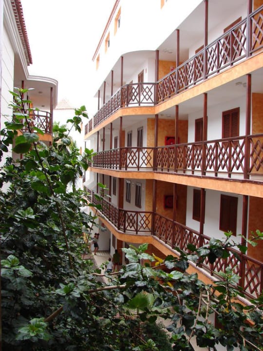 Innenhof SuneoClub Globales Tamaimo Tropical