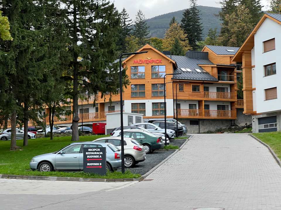 Außenansicht Mövenpick Resort & Spa Karpacz